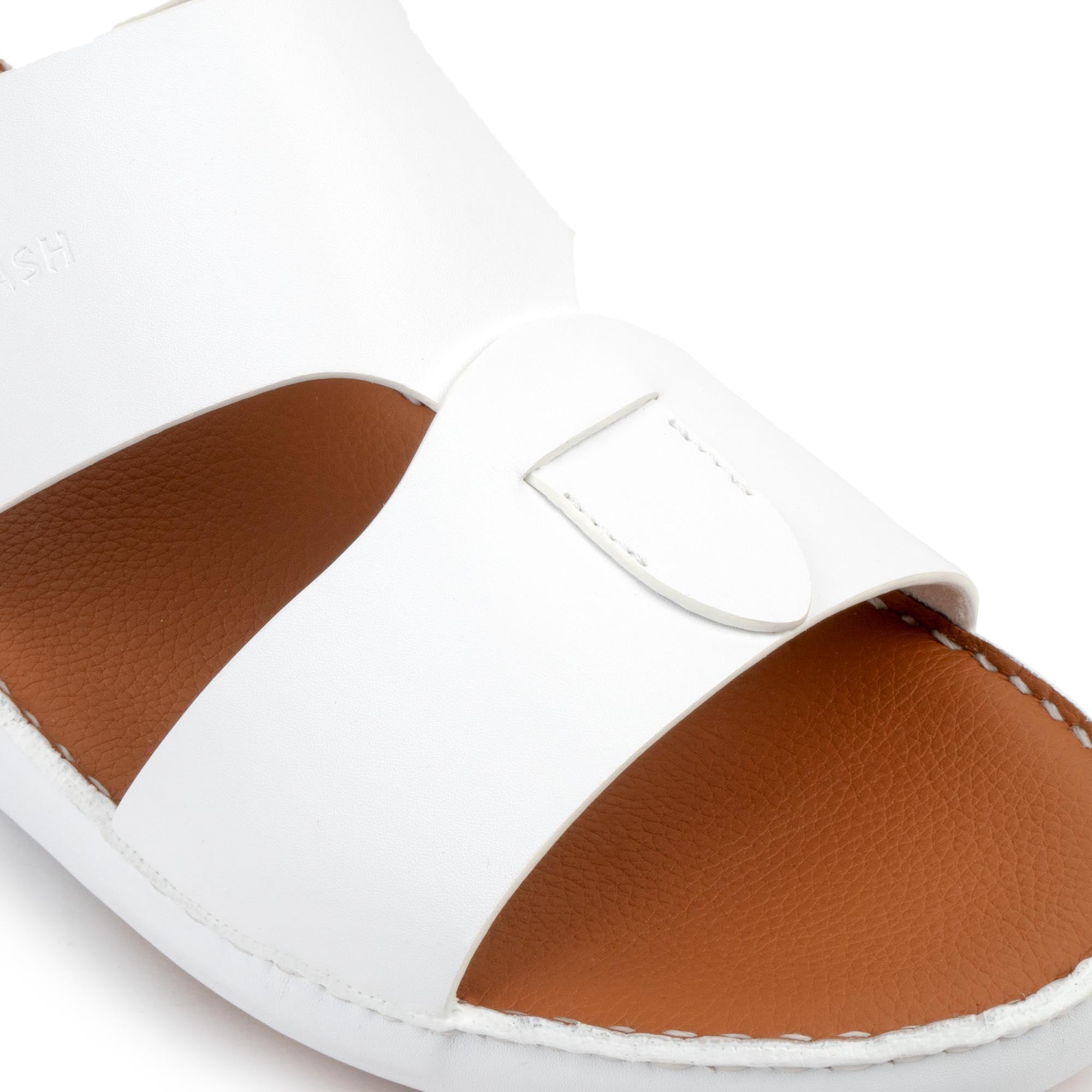 Close-up of white 2052 M-CALF men sandal – comfortable leather footwear