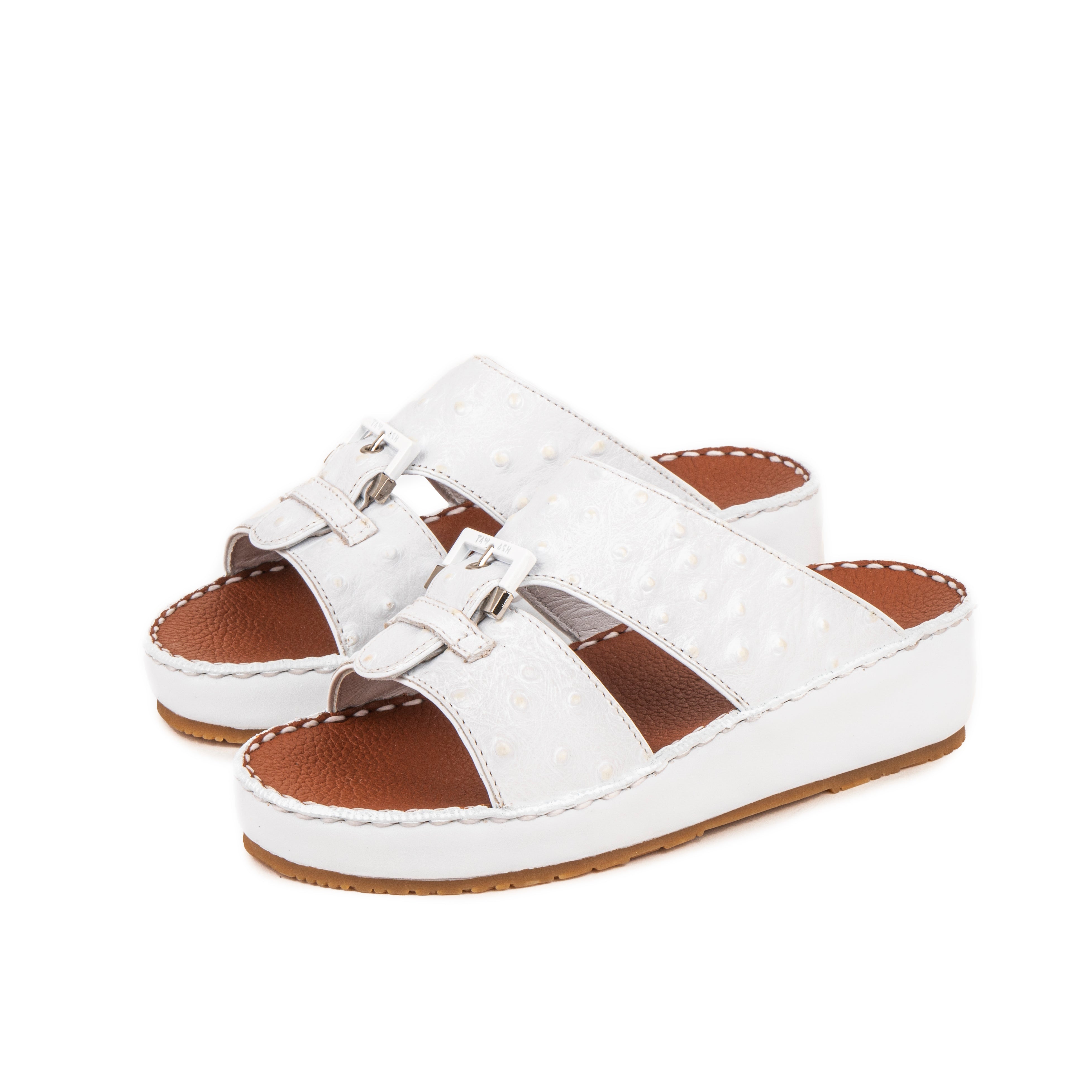 صندل ولادي ألوان ابيض