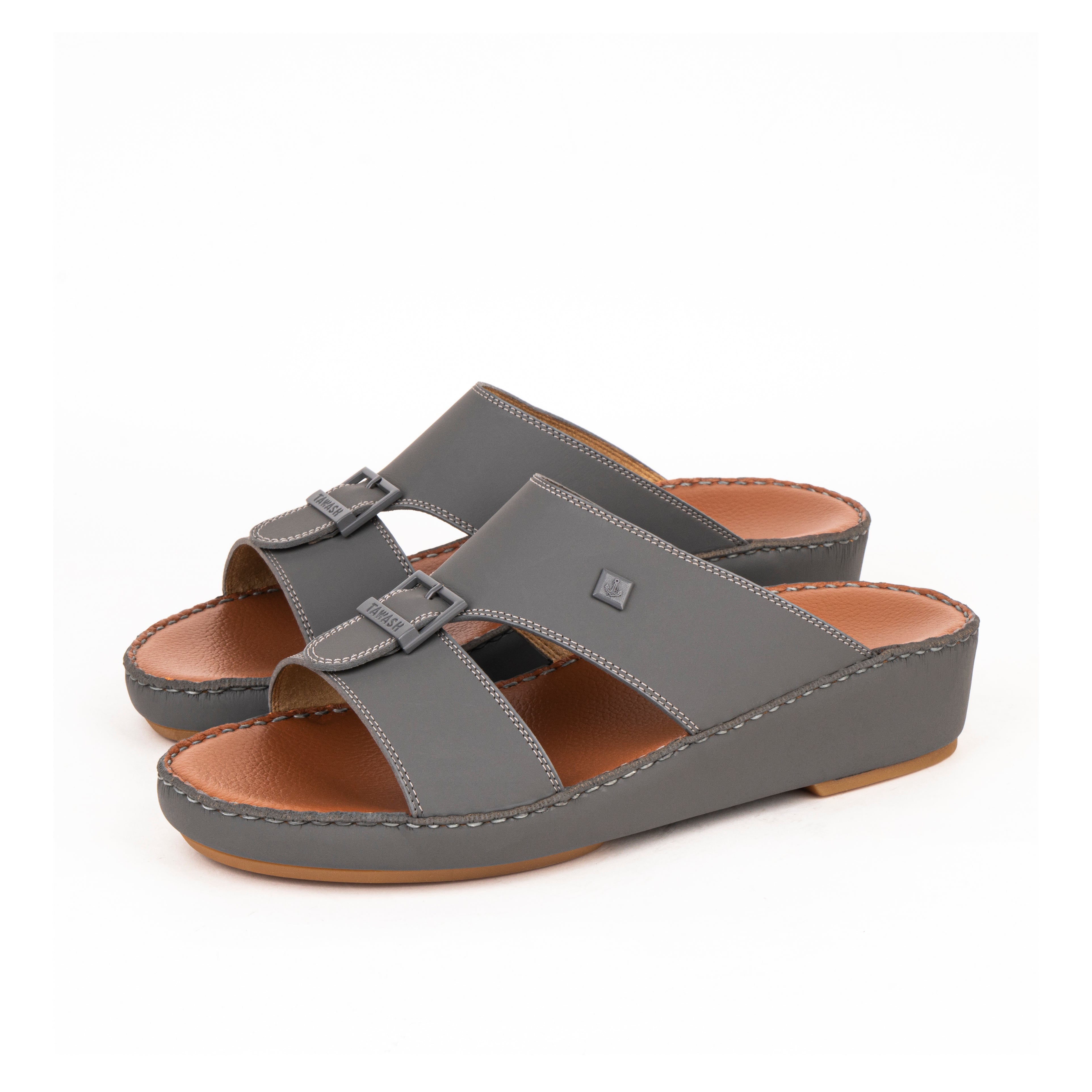 نعال جلد طبيعي