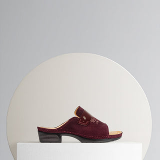 Woman comfort heel