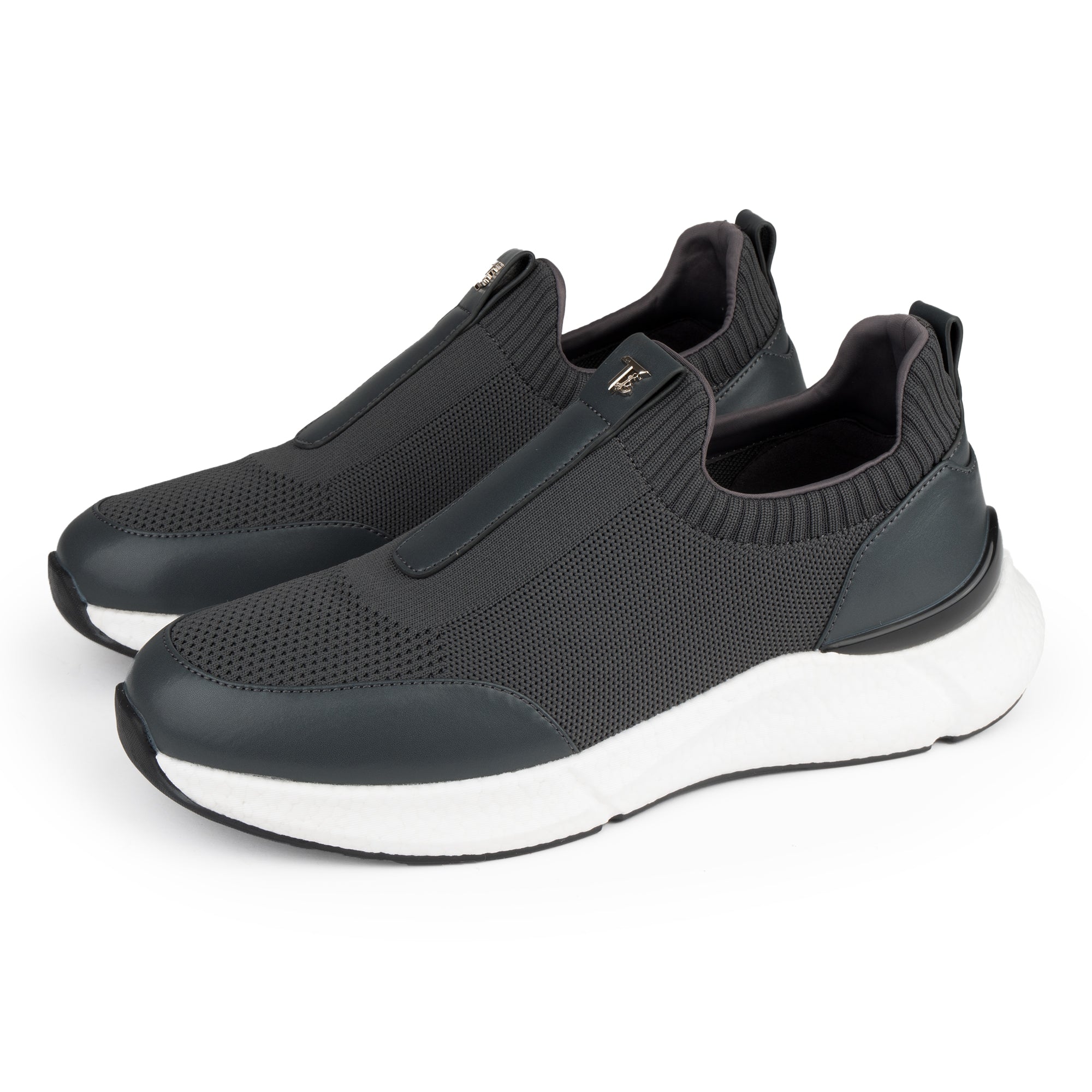 Dark grey TW1023 Gravix Shoes – breathable knit upper and white soft sole